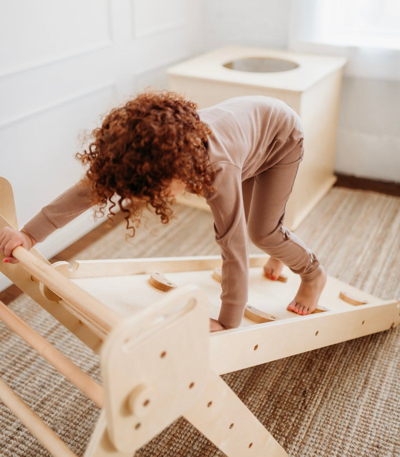 Foldable Montessori Climbing Triangle with Reversible Ramp - Medium