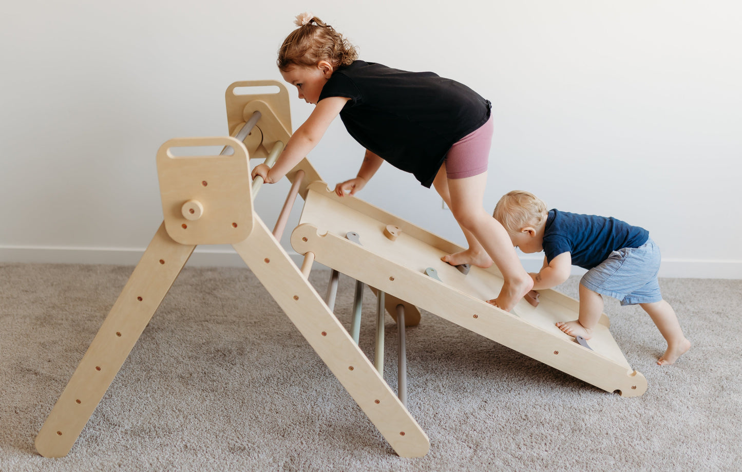 Foldable Montessori Climbing Triangle with Reversible Ramp - Large