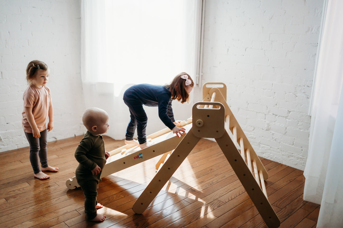 Foldable Montessori Climbing Triangle with Reversible Ramp - Large